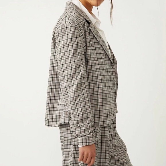 We the People Cali Blazer in Neutral Combo Free People - Picture 2 of 12